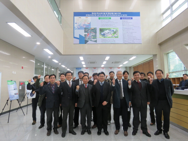 크기변환_진주뿌리기술지원센터 성과발표회 (2).JPG