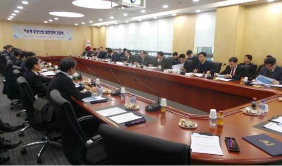 발전전략 간담회-회의사진2.JPG