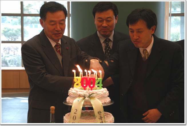 [04.12.31]2004⵵ 